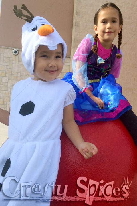 Olaf and Ana out and about