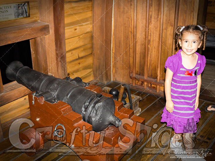 Kira Load the cannon @ Pirate & Treasure